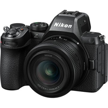 Nikon Z5 II 24-50mm f/4-6.3 Lensli Fotoğraf Makinesi
