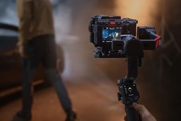 DJI RS 4 Pro Gimbal Stabilizer Combo