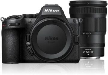 Nikon Z5 II 24-120mm Lensli Fotoğraf Makinesi