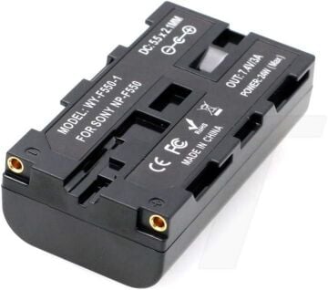 Andoer  D-Tap - NP-F550 / F970 DC5521  Sahte  Pili Sony Atomos Ninja V Monitör