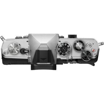 Om System OM-3 Gövde Gümüş Aynasız Lensi Değişebilir Kamera ( 15.000 tl Geri Ödeme )