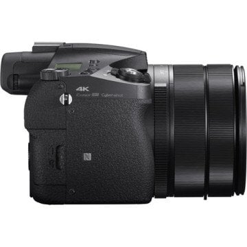 Sony DSC-RX10 IV Fotoğraf Makinesi