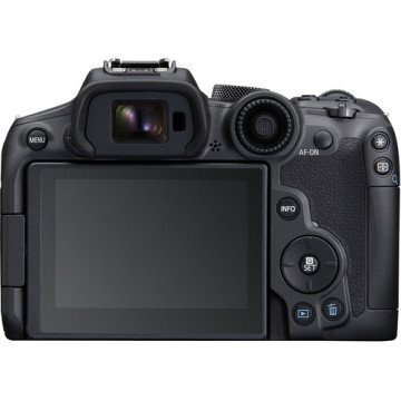 Canon EOS R7 + RF-S 18-150mm F3.5-6.3 IS STM Lens