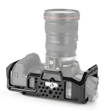 SmallRig 4785 i  Blackmagic Design Cinema 6K (Tam Kare) için  Kamera Kafes