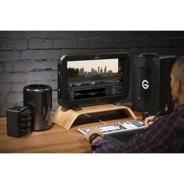Atomos Sumo 19'' HDR/High Brightness Monitor Recorder