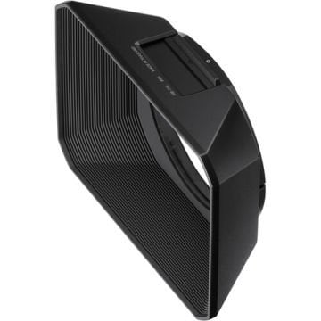 Nikon NIKKOR Z 28-135mm f/4 PZ Lens