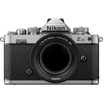 Nikon Z fc 18-140mm VR Lens