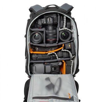 LOWEPRO PROTACTIC BP 450 AW III BLACK/NOIR ( LP37483-PWW )