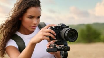 Nikon Zf Aynasız Fotoğraf Makinesi (Body) 8750 TL Geri Ödeme