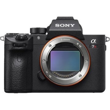 Sony A7R IIIA Body + Sony 24-70mm F2.8 GM Lens