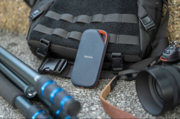 SanDisk 4TB Extreme PRO USB4 Portable SSD