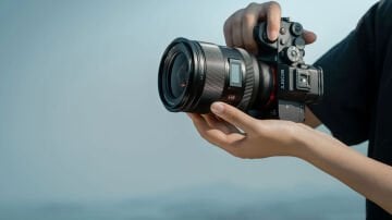 Viltrox AF 35mm f/1.2 LAB FE Lens (Sony E)