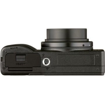 Ricoh GR IIIx Fotoğraf Makinesi