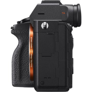 Sony A7R IV A Body + Sony 24mm f/1.4 GM Lens