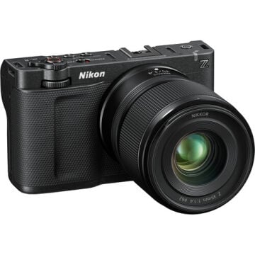Nikon ZR Sinema Kamerası + 35mm f/1.4 Lens