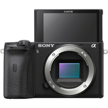 Sony A6600 + 35mm F1.8 OSS Lens