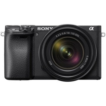 Sony a6400 18-135mm Lensli Fotoğraf Makinesi