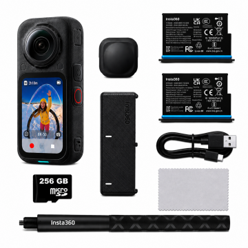 Insta360 X6 360° Aksiyon Kamerası Essentials Bundle + 256 GB MicroSD Hafıza Kartı
