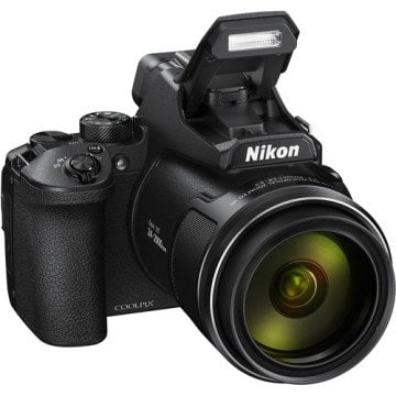 Nikon Coolpix P950 Fotoğraf Makinesi