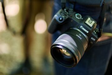 Canon RF 45mm f/1.2 STM Lens