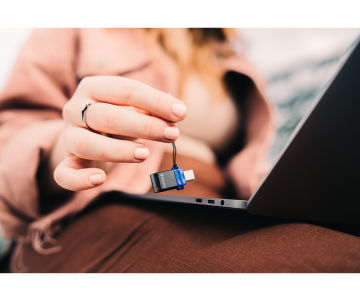 Verbatim 32 GB Dual Usb-A/Usb-C Us 3.2 Flash Bellek-(49966)