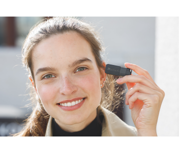 VERBATIM 49063 - 16GB PINSTRIPE USB 2.0 DRIVE