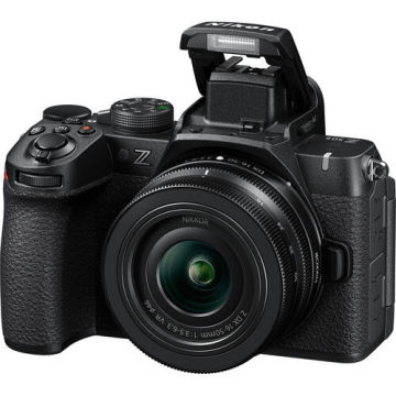 Nikon Z50 II 16-50mm VR + 50-250mm VR Çift Lensli Fotoğraf Makinesi
