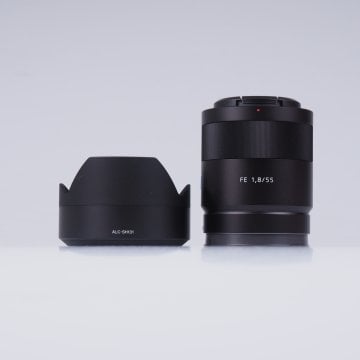 Sony FE 55mm f/1.8 Zeiss Lens Fiyatı ve Özellikleri | Klasfoto