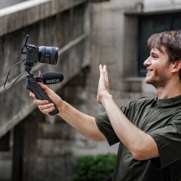 PGYTECH Mantispod 2.0 Remote Control Kit – All-in-One Vlogging Tripod & Handheld Grip