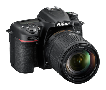 Nikon D7500 AF-S 18-140mm VR Lens