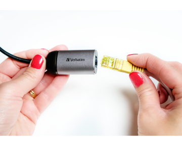 VERBATIM 49146 - USB-C TO GIGABIT ETHERNET ADAPTER 10cm CABLE