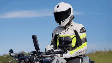 Insta360 X5 360° Aksiyon Kamerası Essentials Bundle