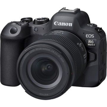 Canon EOS R6 Mark II + 24-105mm f/4-7.1 IS STM Lens