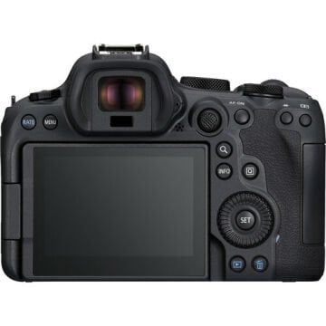 Canon EOS R6 Mark II + 24-105mm f/4-7.1 IS STM Lens