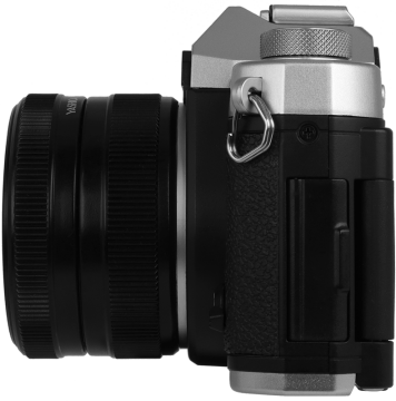 Yashica Fx-d 100 Dijital Film Simulasyonlu Kamera